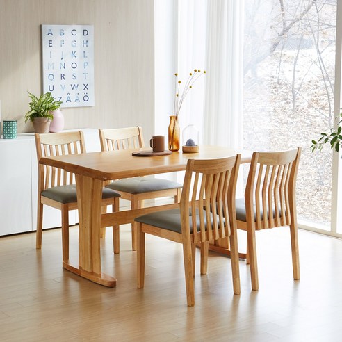 리비니아 빈센트 제노 4인용 원목 식탁세트의 매력 삼익가구식탁