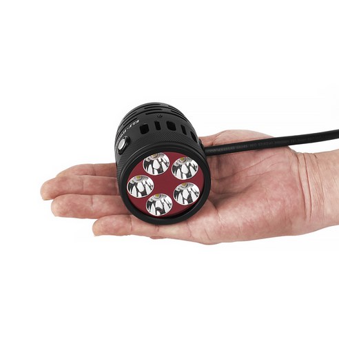 어둠 속에서도 자유를! ELF-H9000 MAX 헤드랜턴으로 밝고 안전한 밤을 경험하세요.