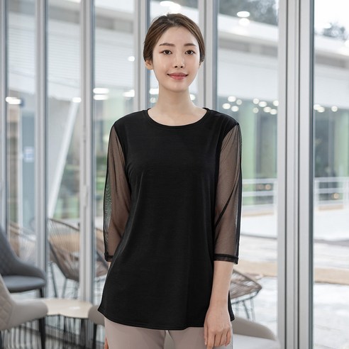 중년여성을 위한 모슬린 시스루 7부 티셔츠: 섬세한 여성미가 느껴지는 아이템
