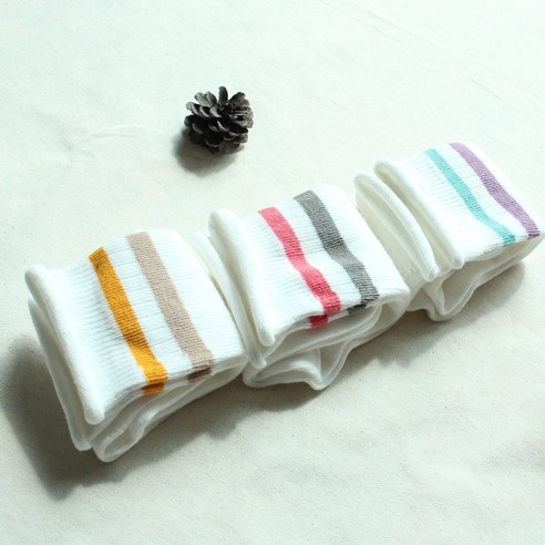 사랑스러운 디자인과 편안함, 삭스투유 유아니삭스로 우리 아이 발끝까지 특별하게!