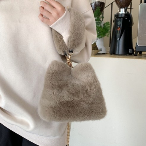 스타일과 기능성을 겸비한 겨울철 필수품