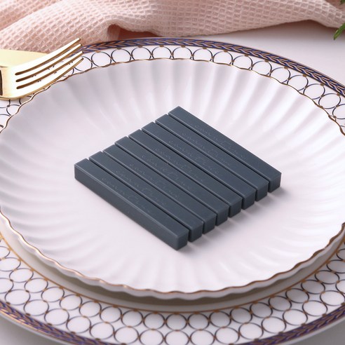 감성적인 디자인과 위생적인 실리콘 소재로 식탁을 아름답게 꾸며주는 꿈꾸는키친 실리콘 파스텔 수저받침 쿨그레이