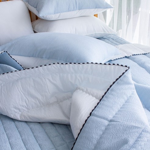 알러지 친화적인 여름 수면을 위한 편안한 침구 세트