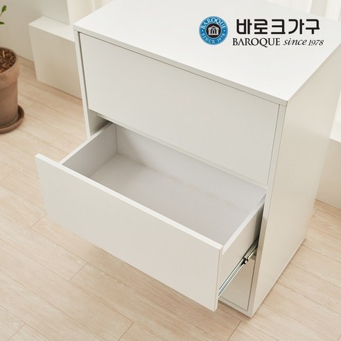 실용성과 스타일을 갖춘 바로크가구 서랍장