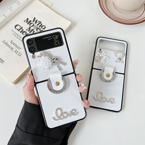 귀여움과 실용성의 완벽한 조화: 쿠잉제이 곰토끼 제트플립 케이스