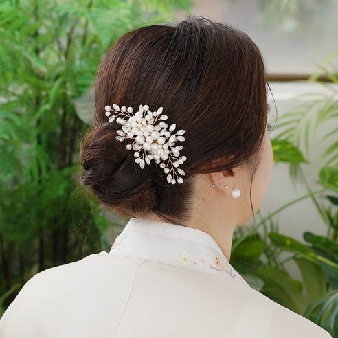 찬란한 순간을 더욱 빛낼 섬세한 아름다움, 살롱드메리 유리 웨딩헤어핀