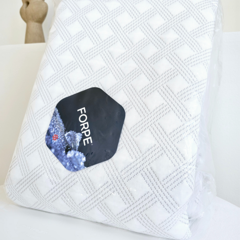 코오롱 포르페 냉감패드로 열대야 없는 꿀잠을!