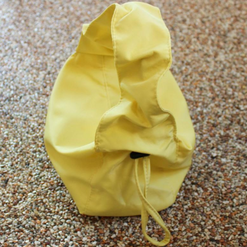 솜사탕처럼 달콤한 매력, 가볍고 사랑스러운 미니 토드백