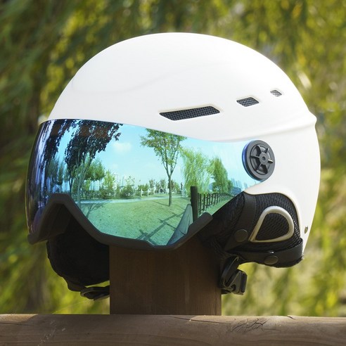 톰디어 고글 탈부착 스노우 보드 스키 헬멧을 할인 가격으로 구매할 수 있습니다.