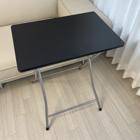 사각테이블 추천상품 오브민 다용도 접이식 입식 사각 테이블 특대형 800 x 600mm – 심플하고 현대적인 디자인으로 실용성을 강조한 테이블 소개