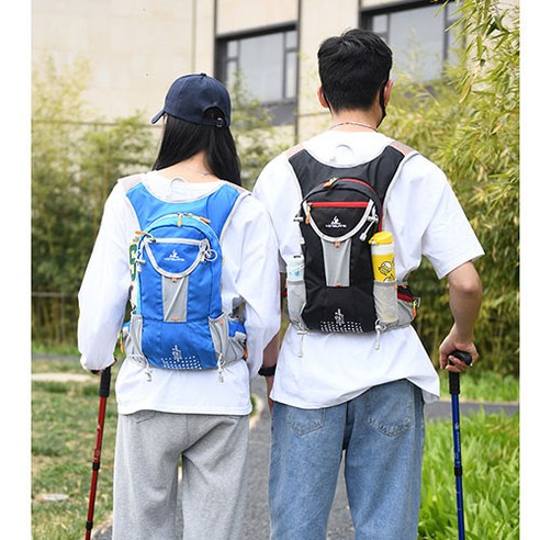 트레일러너와 등산가를 위한 필수적인 초경량 트레일러닝 백팩