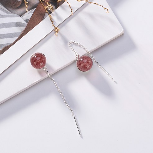 일록 실버 S925 순은 천연 딸기 크리스털 귀걸이 심플한 개성 백매치 상큼한 패션 귀걸이 액세서리