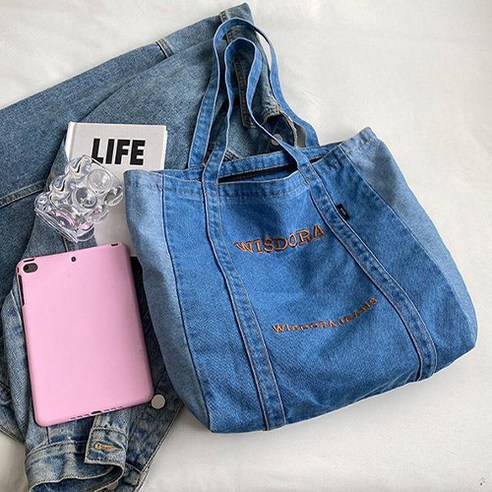 데일로엔 여성 트렌드 데님 레터링 숄더백