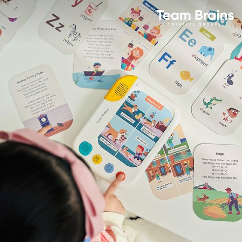 놀면서 똑똑해지는 잉글리쉬 러닝 패드, 우리 아이 첫 영어를 즐겁게!