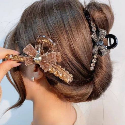 찬란한 날갯짓, 당신의 아름다움을 완성하는 나비 헤어핀