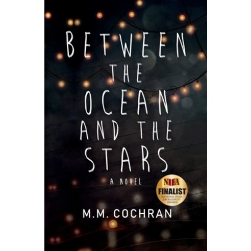 (영문도서) Between the Ocean and the Stars Paperback, Ingramelliott, English, 9781952961137