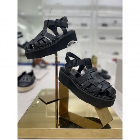 슈콤마보니 반달리온 샌들 (DG2AM23008BLK) 슈콤마보니샌들 슈콤마보니 반달리온 샌들 (DG2AM23008BLK) 슈콤마보니샌들