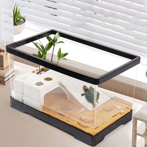 투명하고 튼튼한 아크릴 어항으로 좁은 공간에도 나만의 작은 바다를