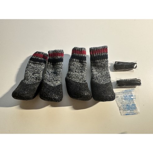 사계절 내내 안전하고 스타일리시하게, 마이오래 강아지 니트 신발로 발을 보호하세요!