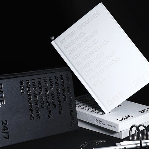 계획적이고 생산적인 생활을 위한 필수 도구: 워너디스 24 / 7 데이즈 다이어리 일기장