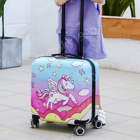 귀여운 캐릭터 캐리어와 함께 설레는 여행을!