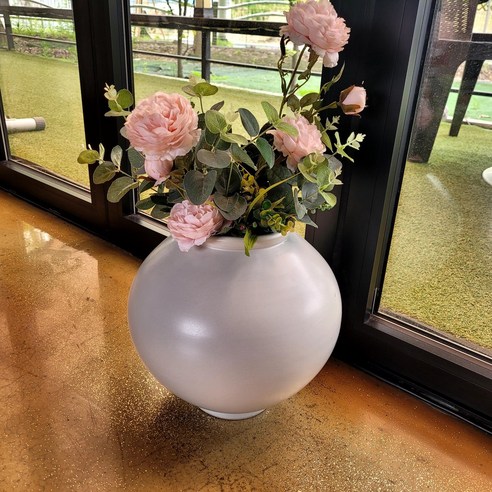 한국 도자기화병 – 백자 물레 핸드메이드 무광 오브제 작가작품 돌화병