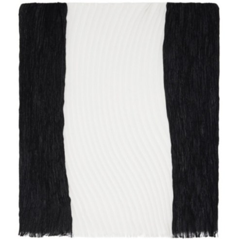 플리츠플리즈 이세이 미야케: 시간과 공간을 초월하는 예술, 블랙&오프 화이트 패널 스카프 이세이미야케스카프