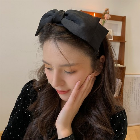 9천 원대의 행복, 워더미 새틴 리본 헤어밴드로 특별한 스타일을 완성하세요.