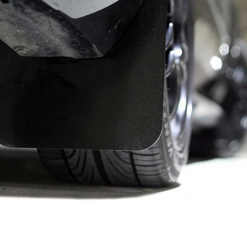 블루아머 머드가드는 고품질 소재로 제작되어 완벽한 차체 보호와 특별한 디자인을 제공합니다.