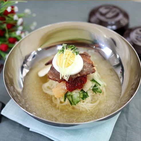 향긋한 밀 내음 가득, 추억과 풍미를 담은 [푸드토스] 합천 부산밀면으로 떠나는 미식 여행