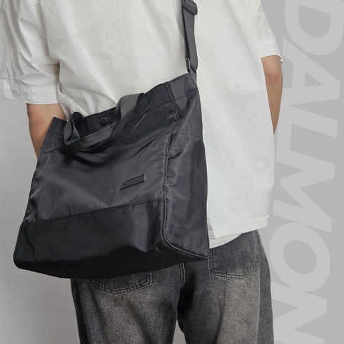 세련된 기능성과 놀라운 가치의 달몬 데일리 무지에코백