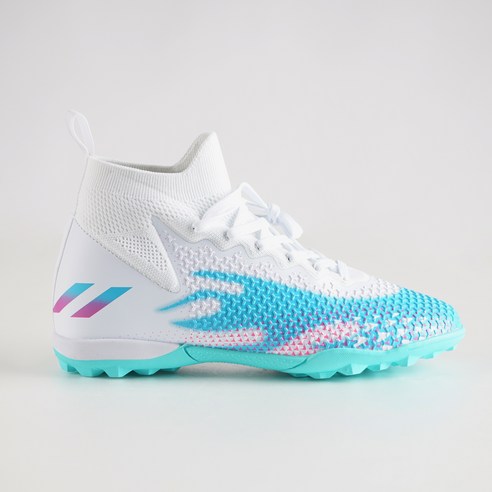 EXIO 풋살화: 발목을 보호하고, 필드를 지배하다