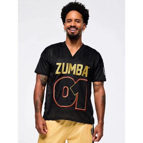 자유로운 움직임과 빛나는 개성을 담은 Merero ZW줌바룩 트레이닝복