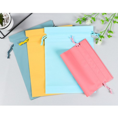 다목적이고 방수성이 뛰어난 R312 컬러 파우치: 집안과 여행에 필수적인 수납 솔루션