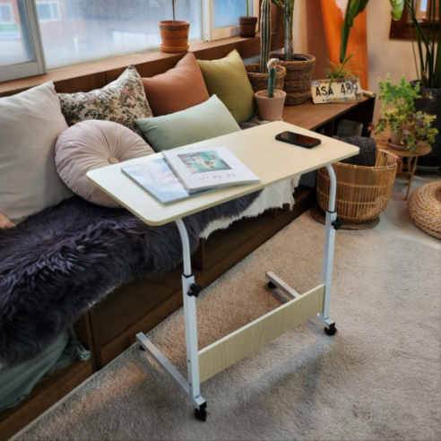 편안함, 유연성, 다기능성을 갖춘 딜리안 이동식 사이드 테이블 높이조절 보조 책상