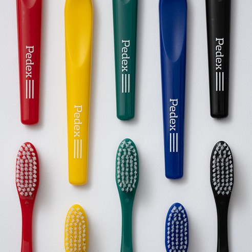 독일 초극세모 칫솔로 잇몸 걱정 없이 개운한 양치!