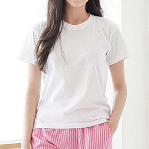 국내산 면 소재의 편안하고 클래식한 베이직 티셔츠