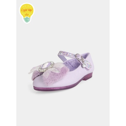 꿈을 펼치는 앨리스의 발걸음