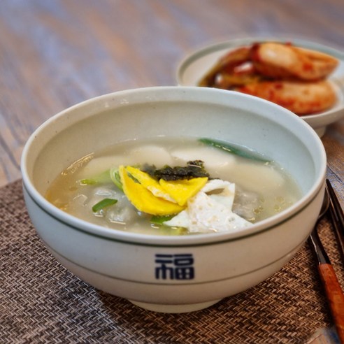 당신의 식탁에 행복을 담는 여기담기 복 면기