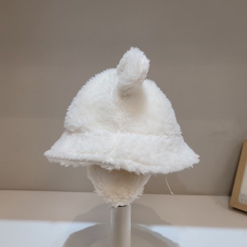 사랑스러움과 따스함을 선사하는 겨울철 필수템