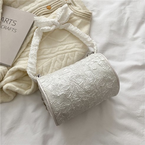 산뜻한 가방 용 가방 심플한 트렌디 크로스백 캐주얼 숄더 겨드랑이 베개백