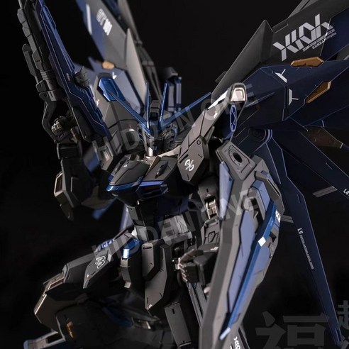 멈추지 않는 자유를 내 손안에: 다반 MG 프리덤 2.0 블랙 Ver.으로 건담 조립 마스터 되기 다반건담