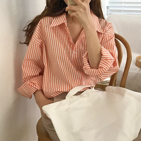KORELAN 색깔 닭볶음이 예쁜 루즈한 스트라이프 셔츠