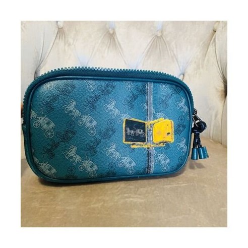 코치 COACH F84639 더블 지퍼 크로스바디 백 마차 프린터 VIRIDIAN 그린 가방 여성