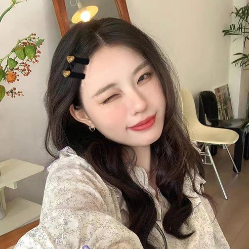 작은 변화로 스타일을 완성하는 미다미 케토 미니 집게핀