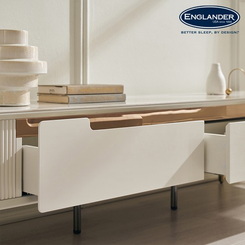 라움 거실장으로 당신의 공간에 아름다움과 편안함을 더하세요.