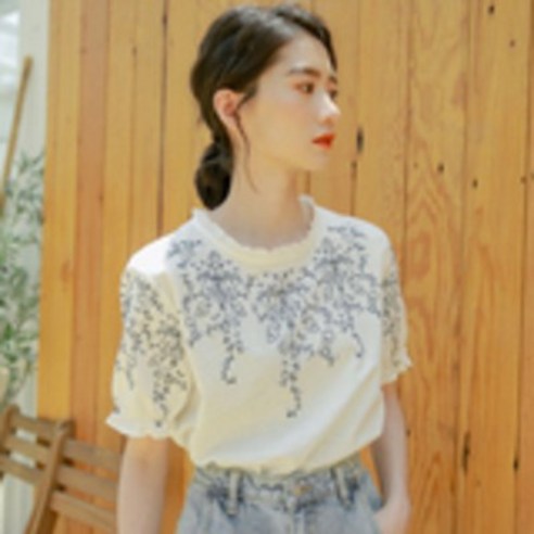DIPYLON 여성 프릴 블라우스 2020 여름 상큼한 소녀자수 감미로운 목이버섯