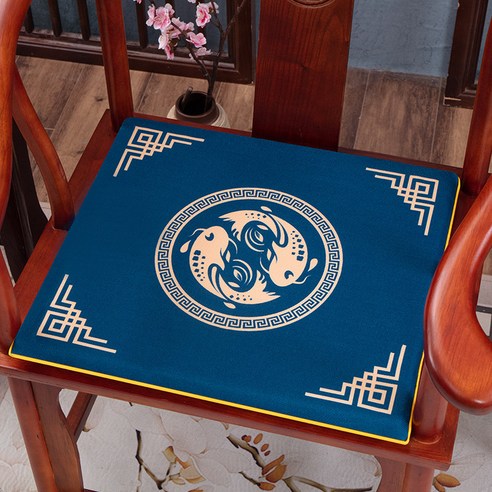 Yantai Taishi 의자 방석 마호가니 소파 방석 새로운 중국 여름 단단한 나무 차 탁자 공식 모자 차 반지 의자 방석 Taishi 의자 방석 의자 방석 물고기 자리 Tuan, 45X40cm 두께 3cm 스펀지, 새로운 중국어 Koi-Lan