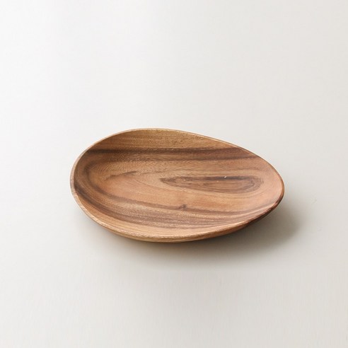 자연의 숨결을 담은 식탁, 리드그린 아카시아 나무접시