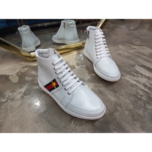 발편함의 정점, 천연 가죽 하이탑 스니커즈